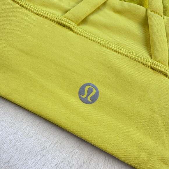 lululemon High neck Sports bra size 6 EUC - Picture 6 of 6